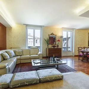  酒店 Suitelowcost - San Babila Duomo